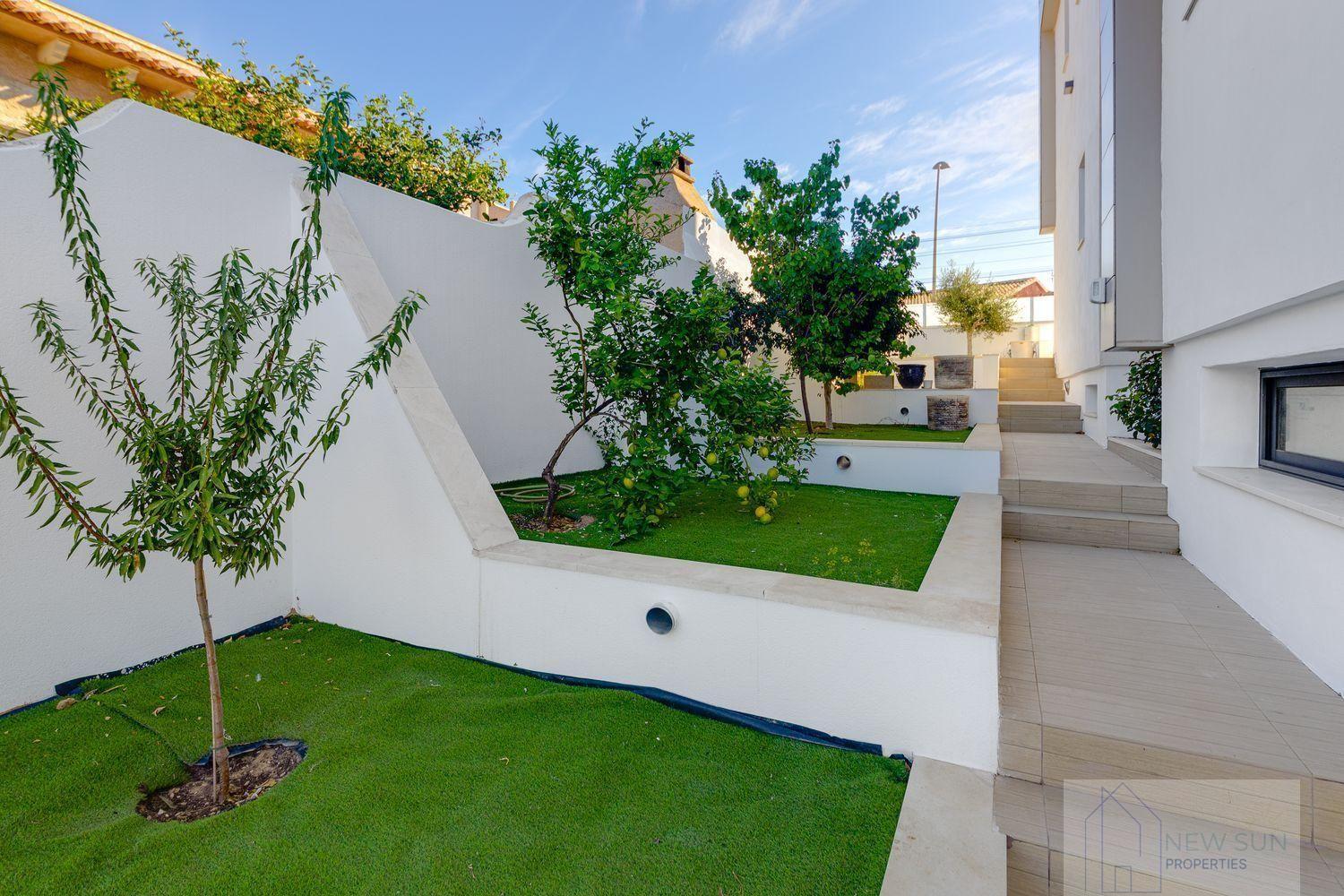 For sale of villa in Torrevieja