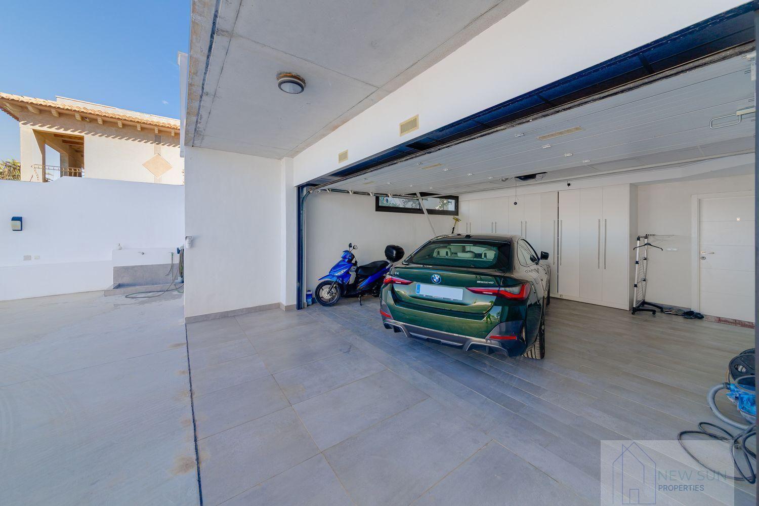 For sale of villa in Torrevieja