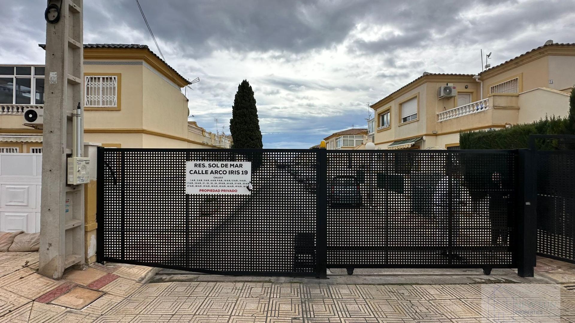 For sale of bungalow in Orihuela Costa