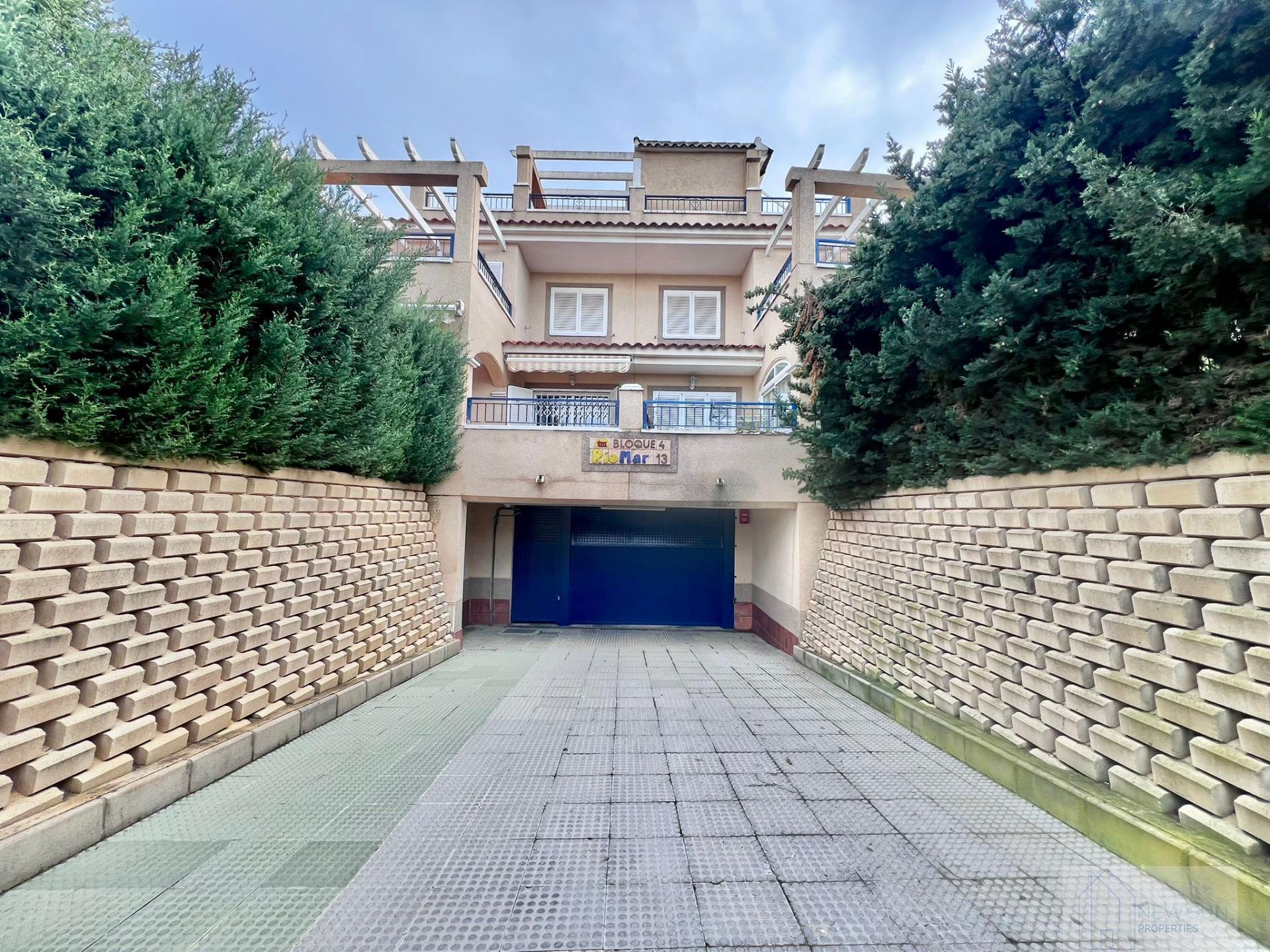 For sale of bungalow in Pilar de la Horadada