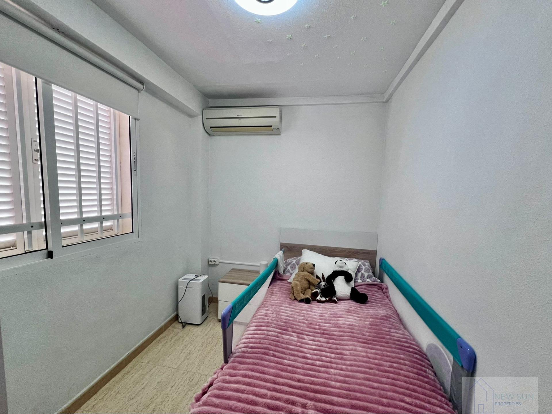 For sale of bungalow in Pilar de la Horadada