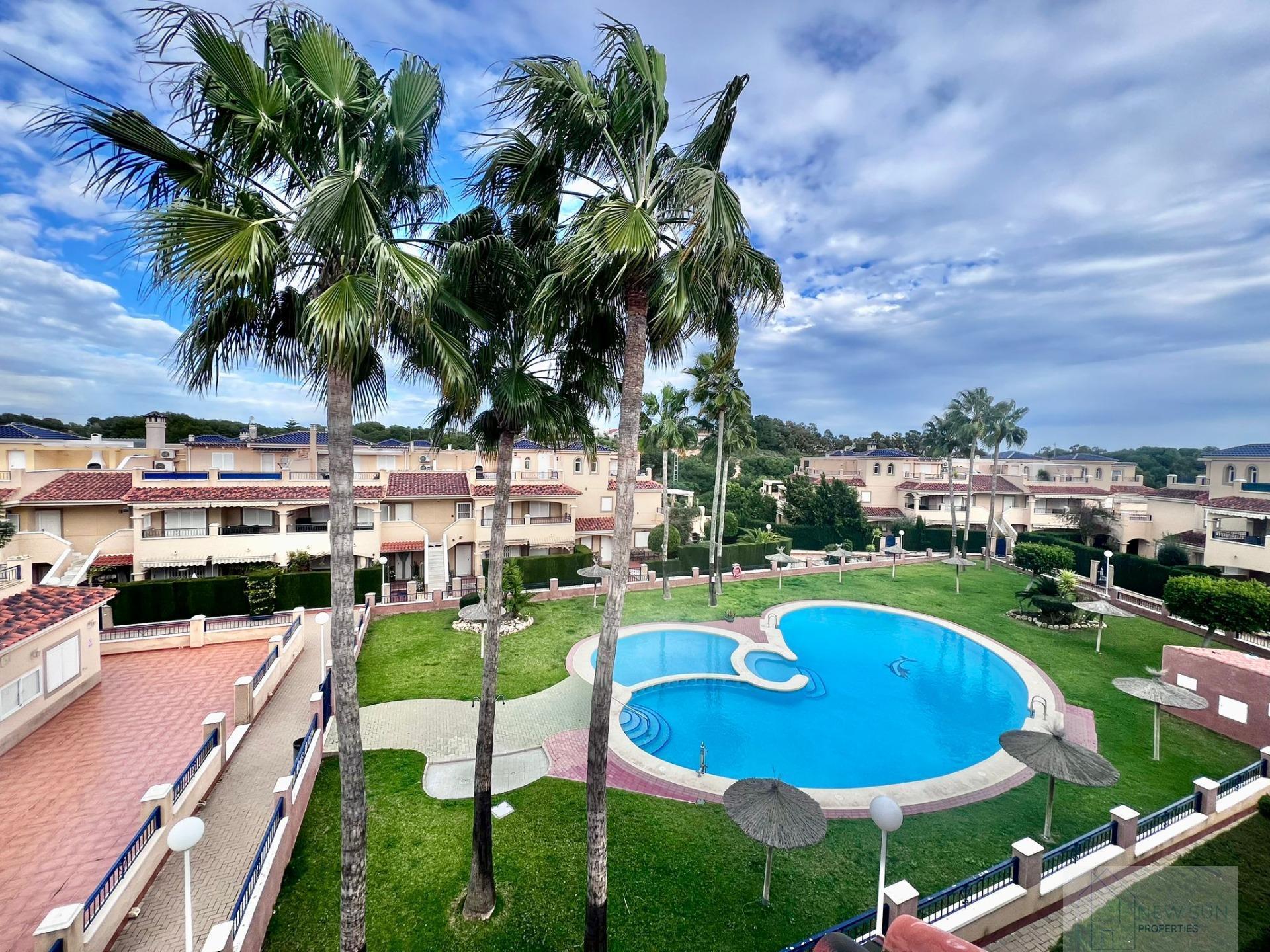 For sale of bungalow in Pilar de la Horadada