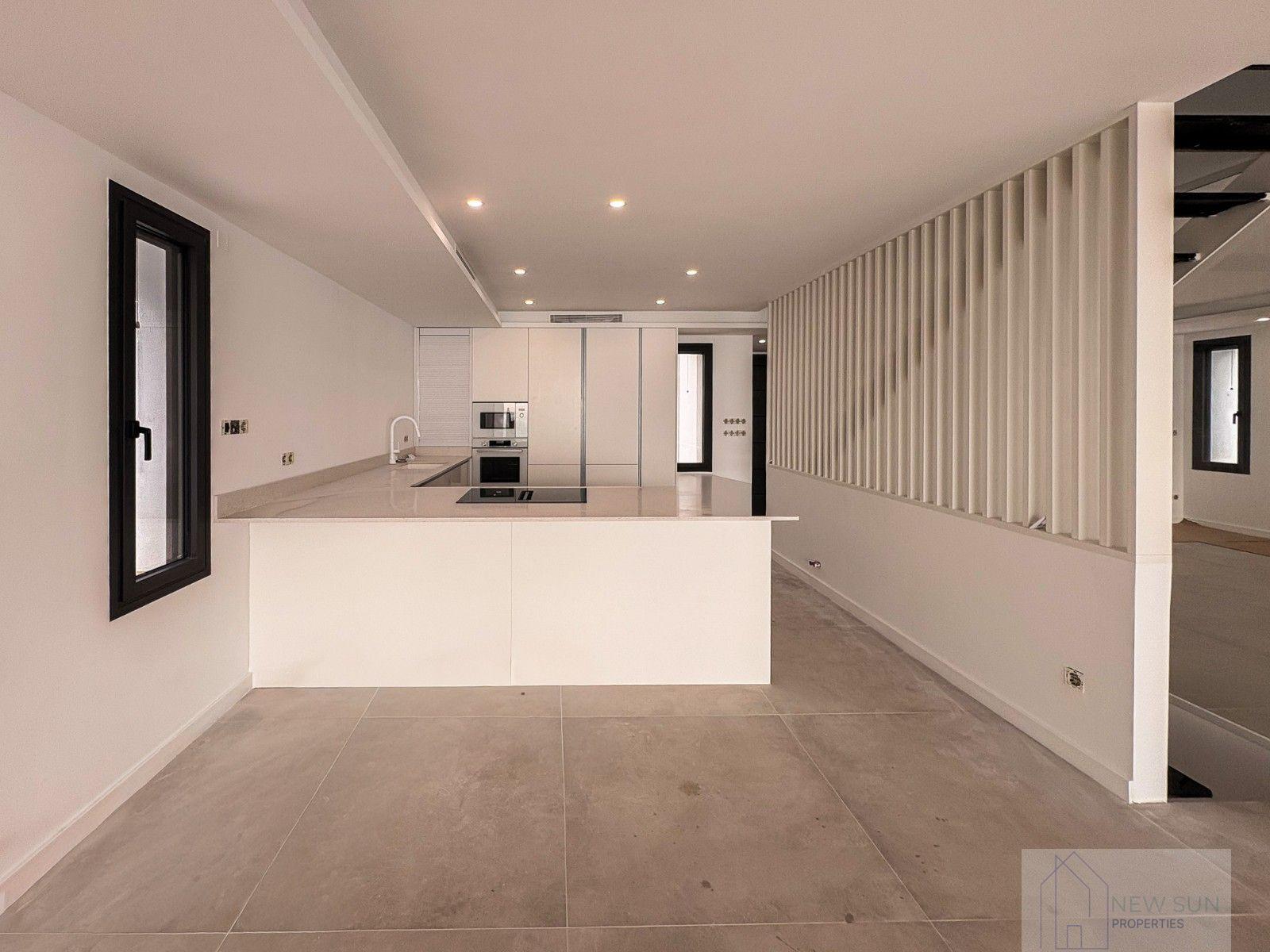 For sale of villa in El Campello