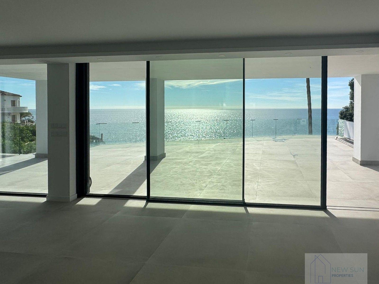 For sale of villa in El Campello