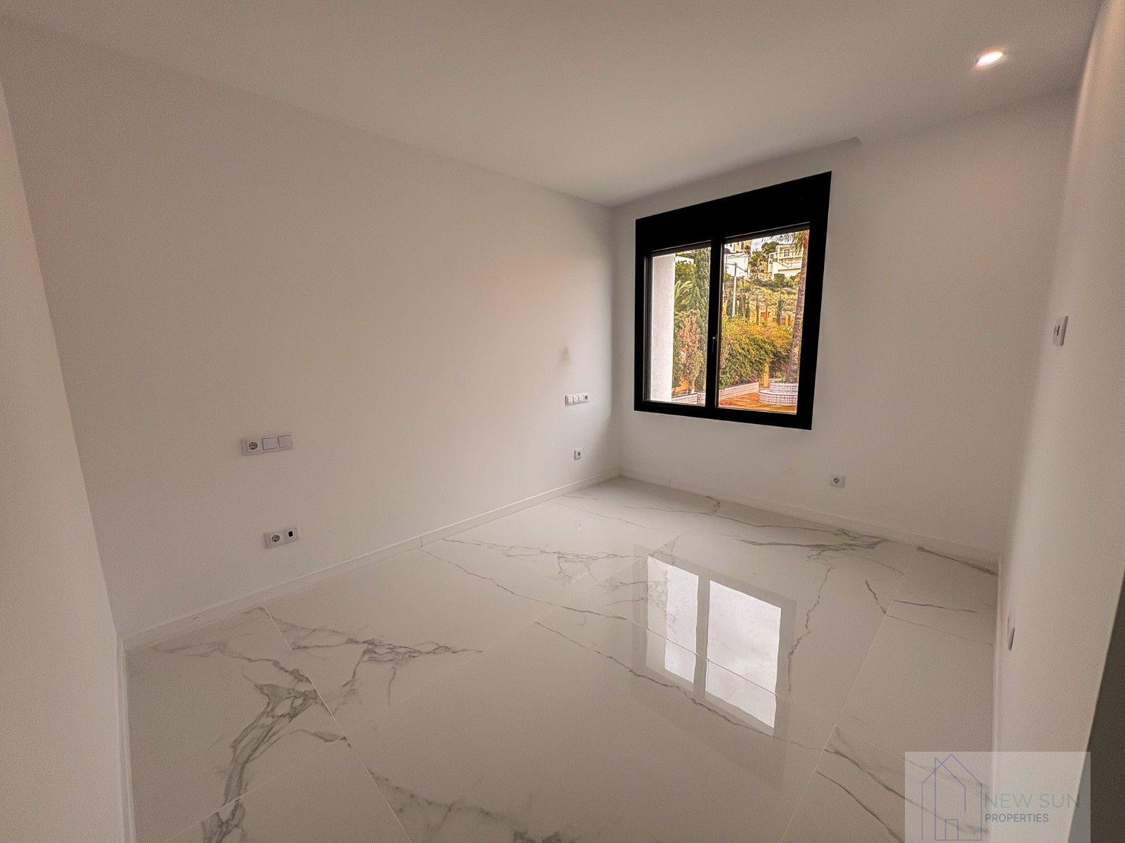 For sale of villa in El Campello