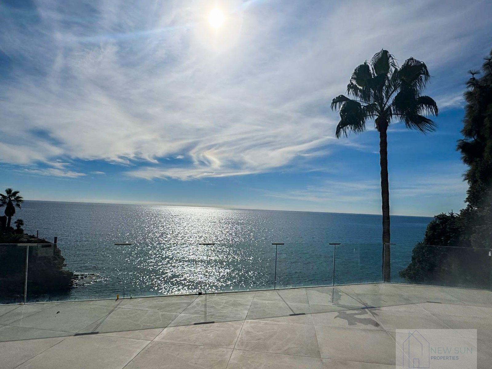 For sale of villa in El Campello