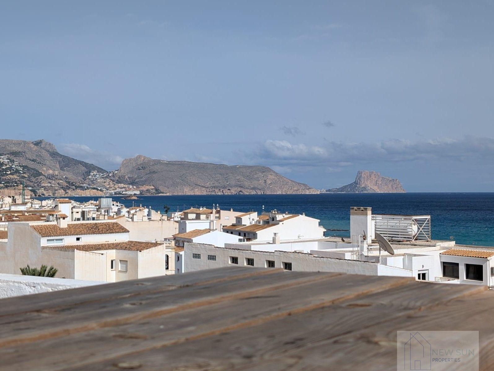 For sale of penthouse in Altea