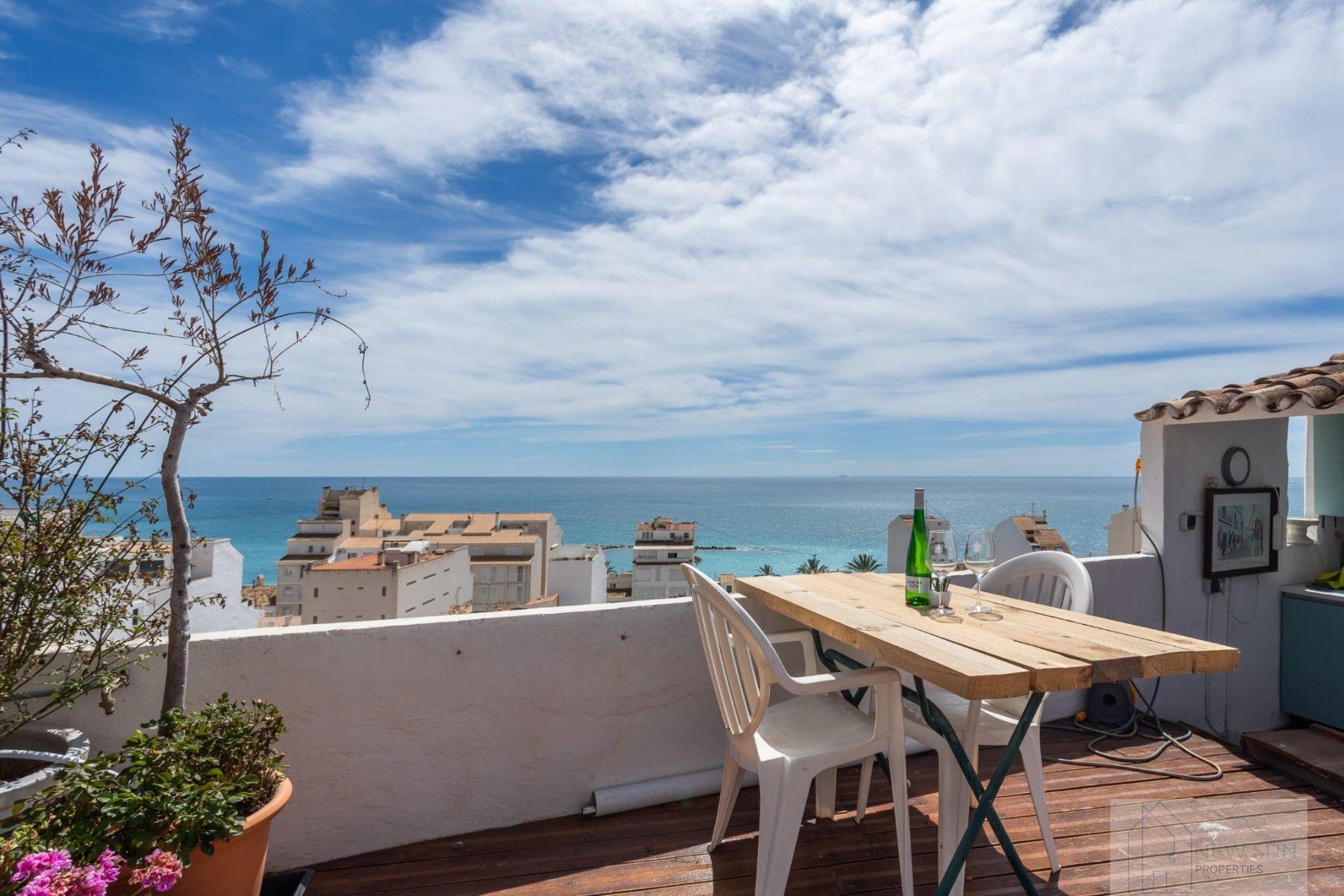 For sale of penthouse in Altea