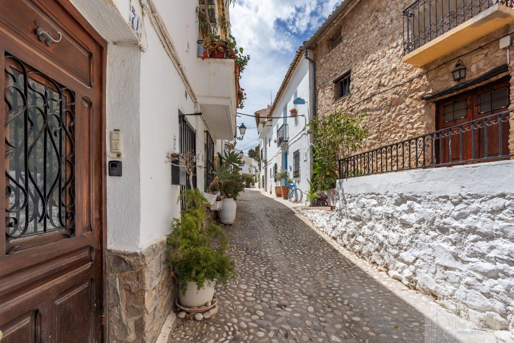 For sale of penthouse in Altea