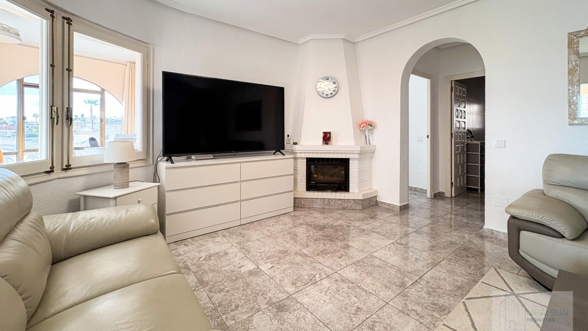 For sale of villa in Rojales