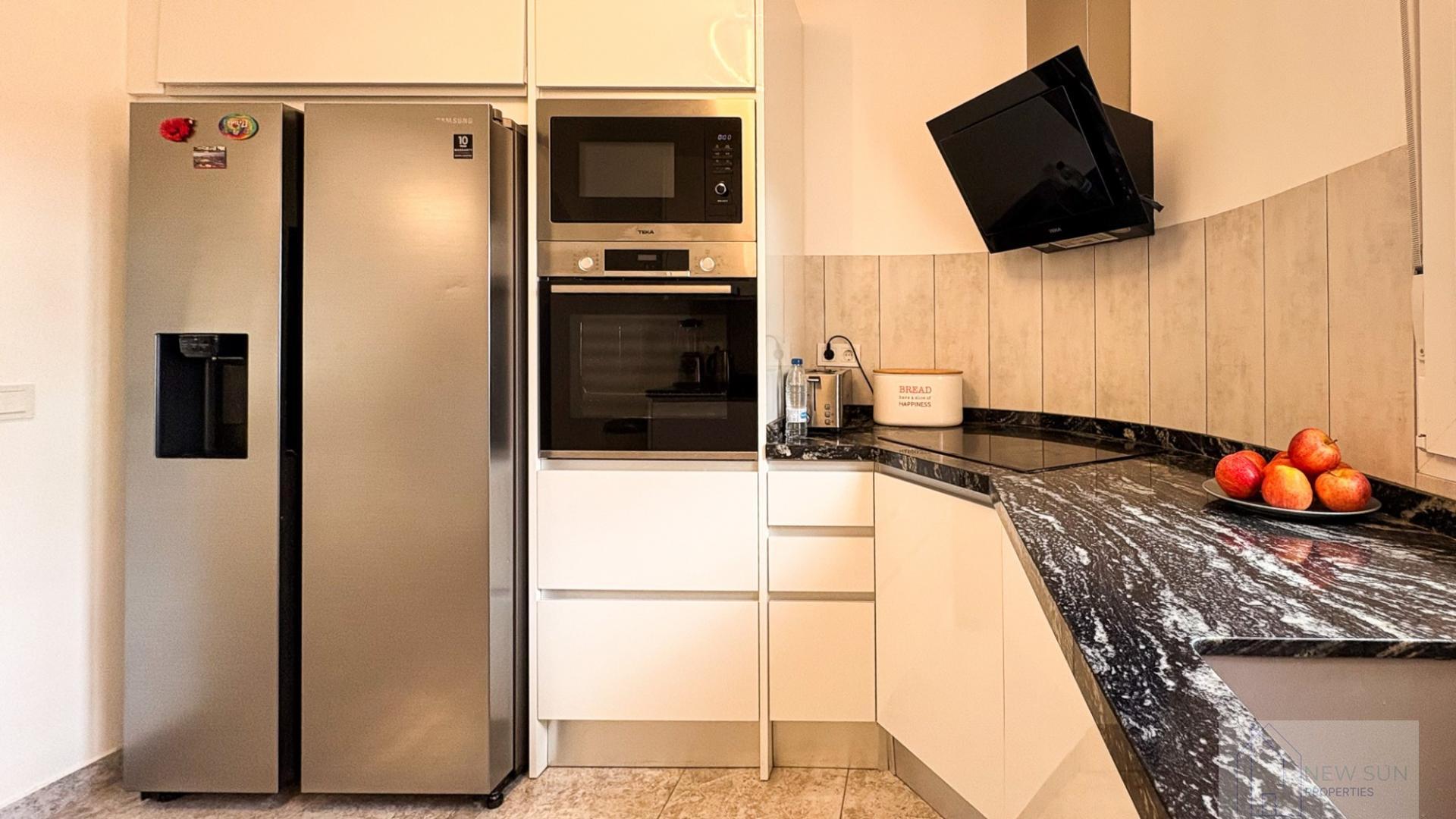 For sale of villa in Rojales