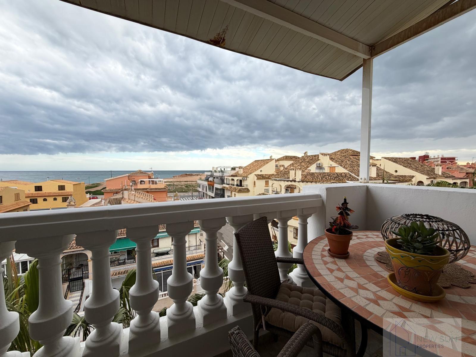 For sale of penthouse in Torrevieja