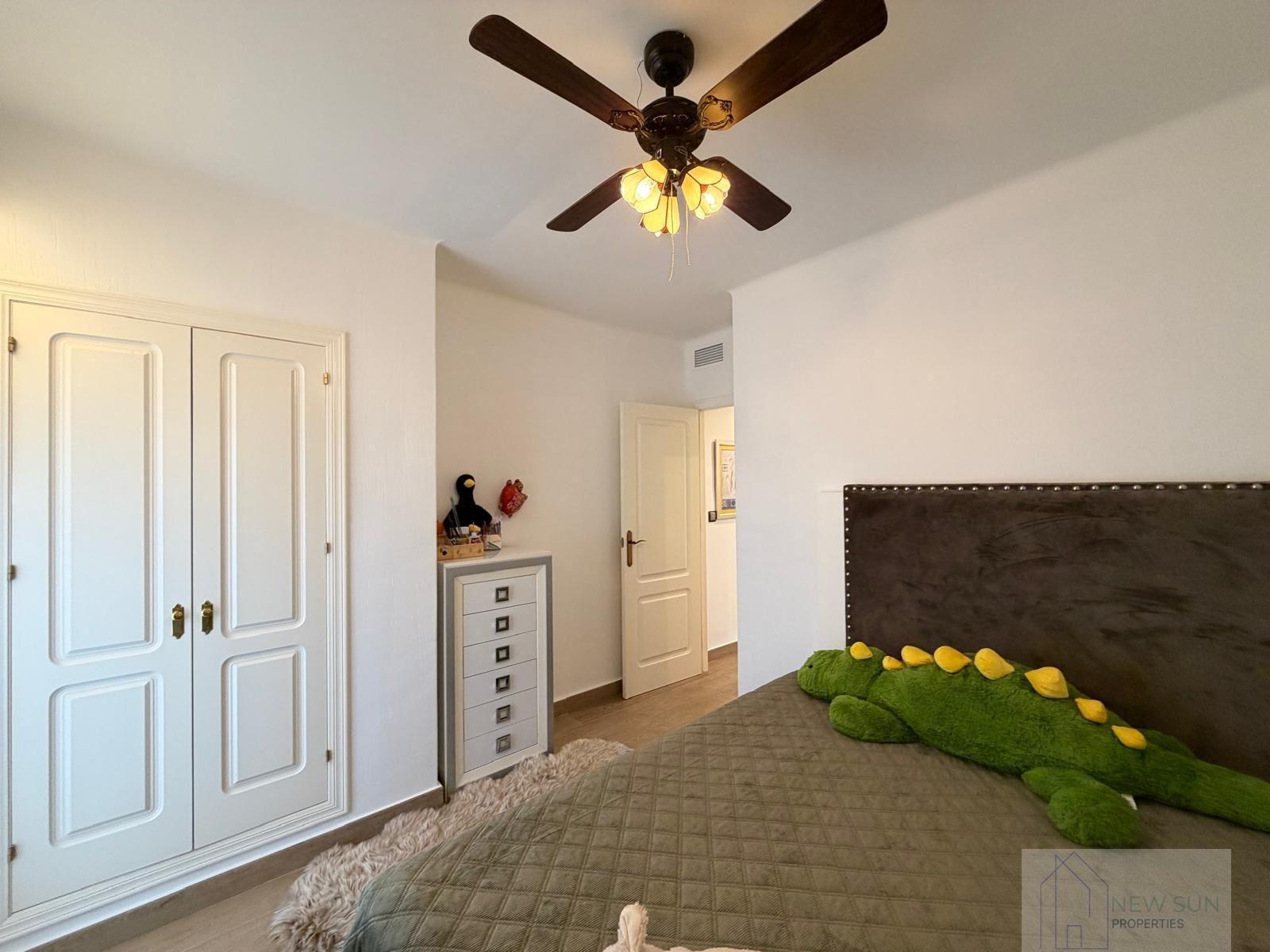 For sale of penthouse in Torrevieja