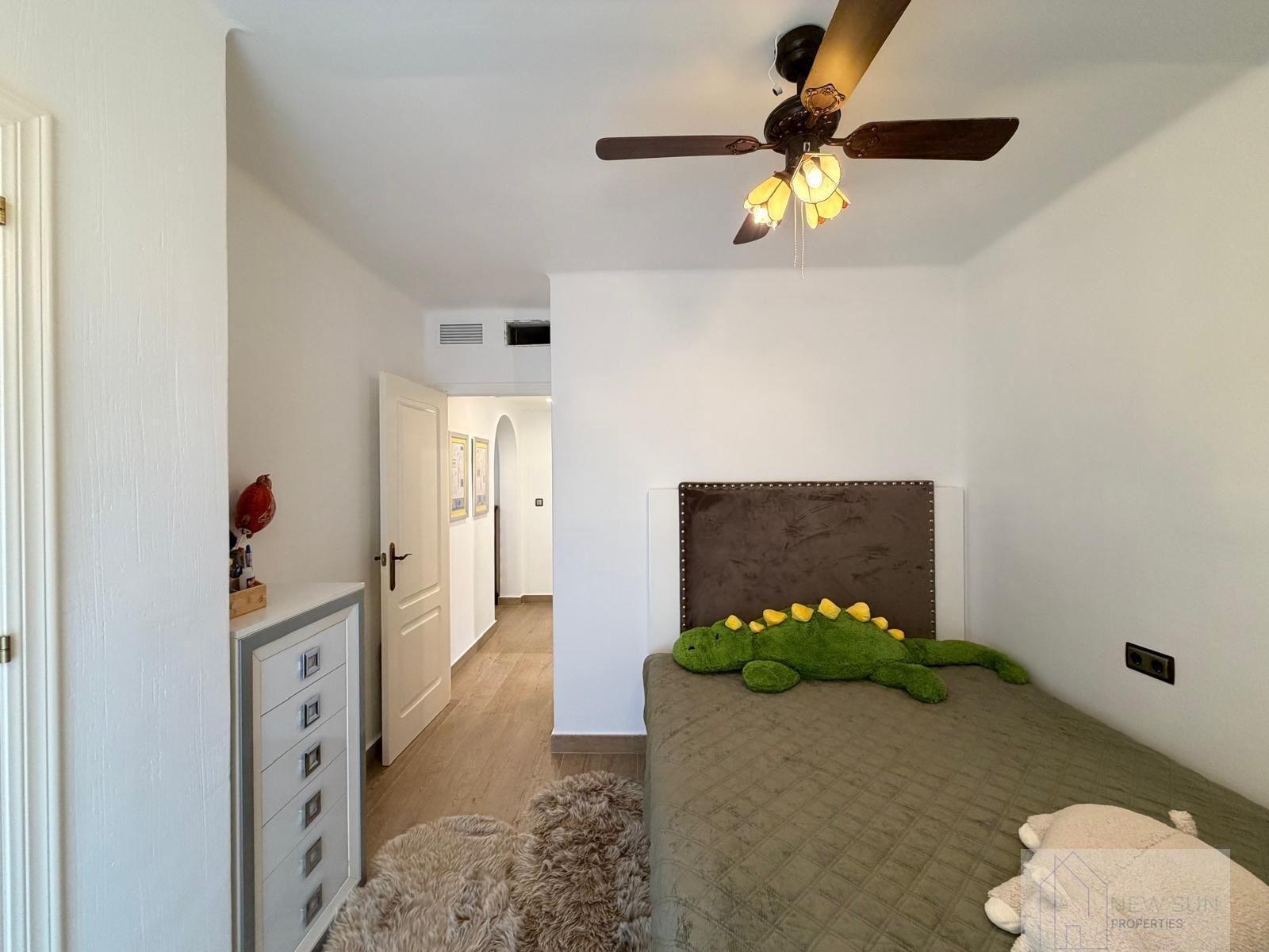 For sale of penthouse in Torrevieja