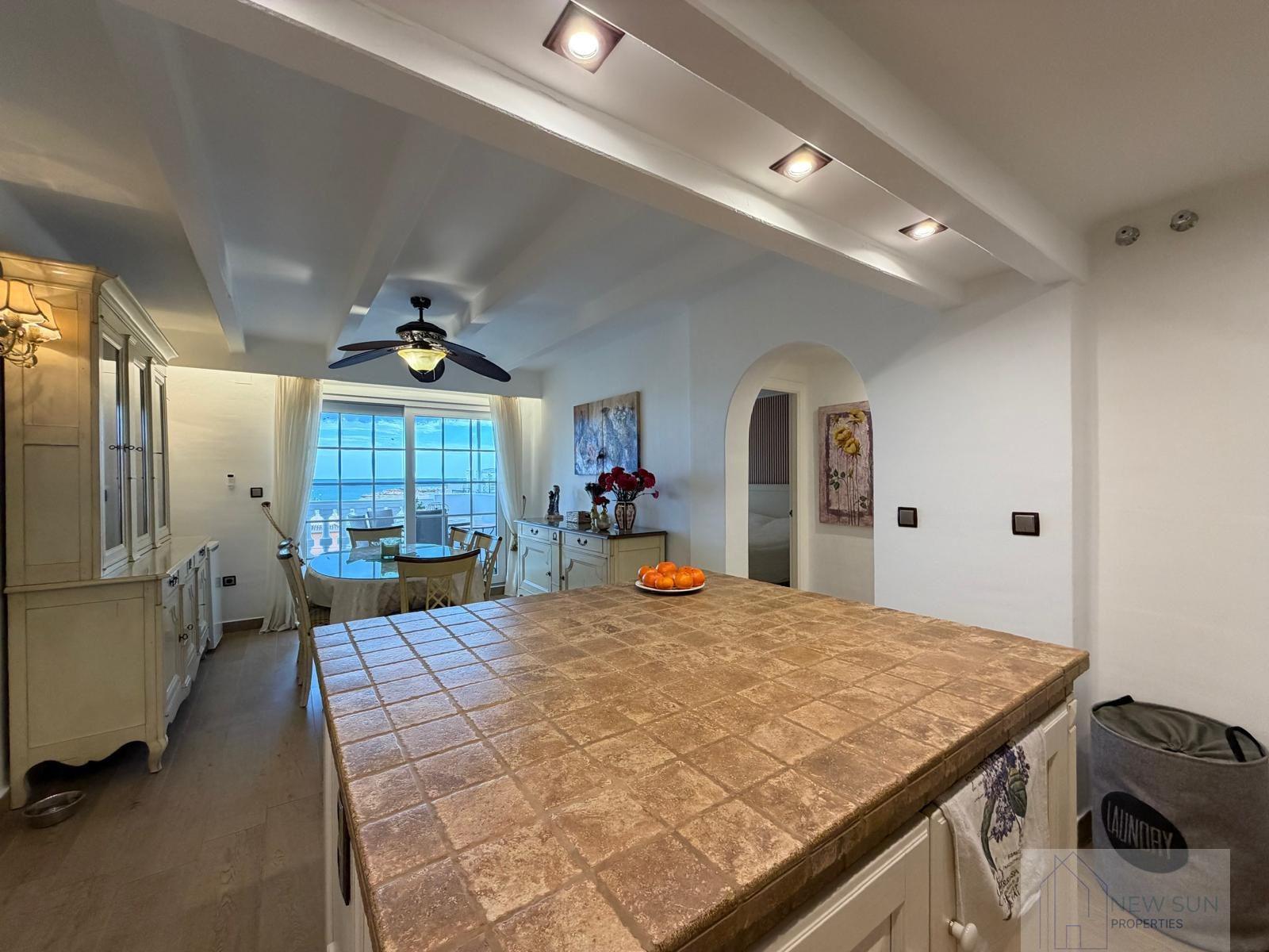 For sale of penthouse in Torrevieja