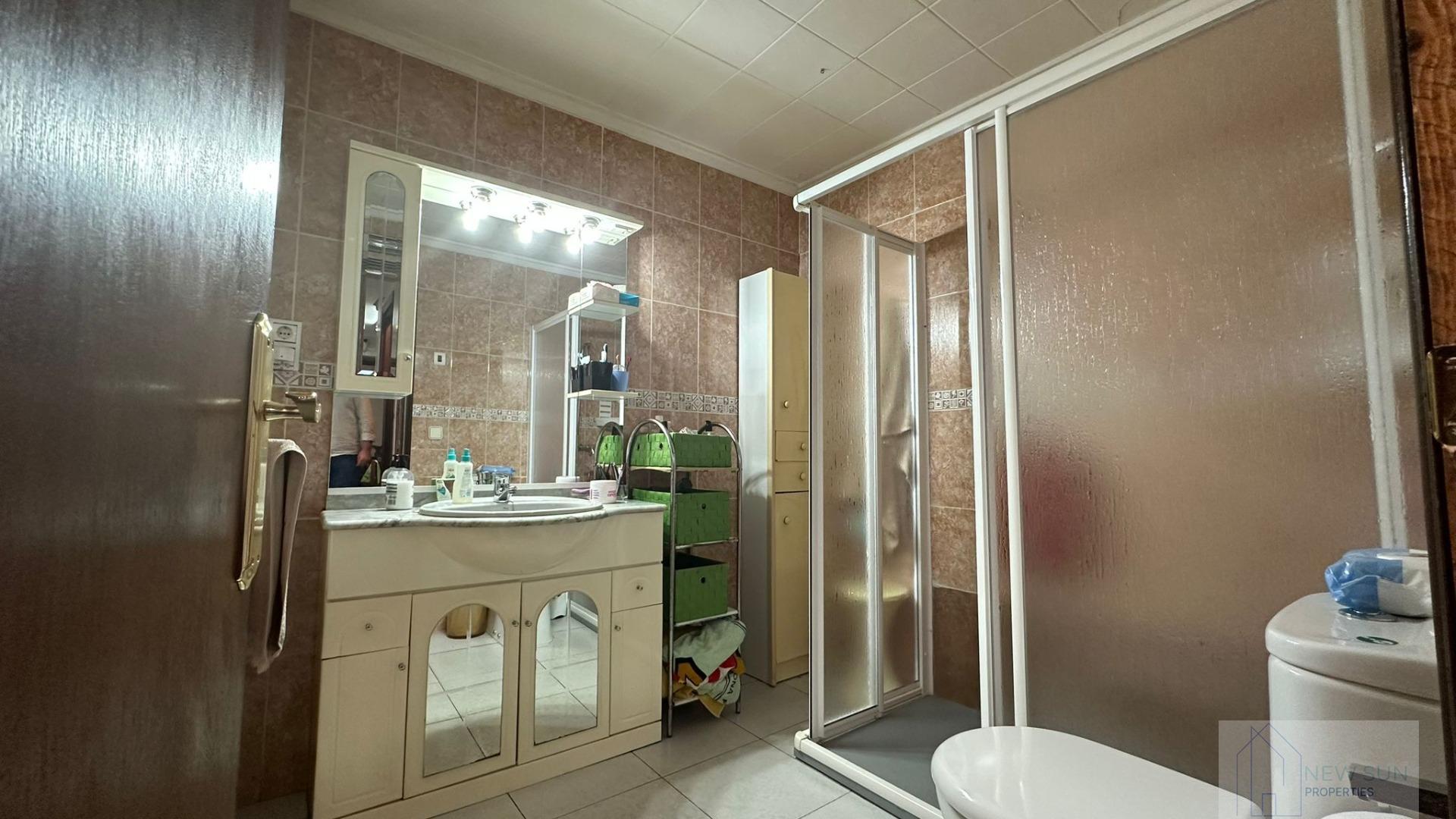 For sale of ground floor in Torrevieja