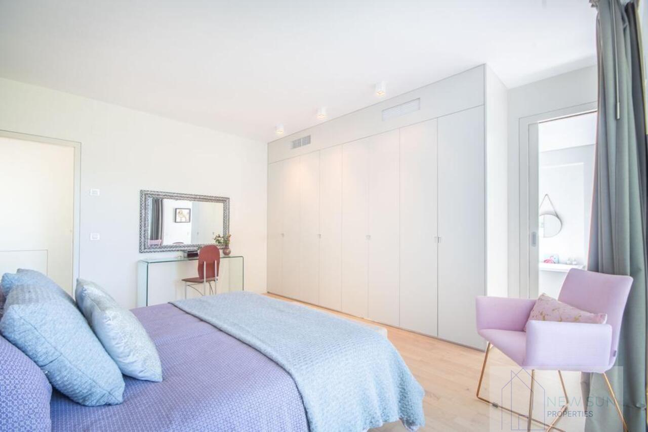 For sale of villa in Orihuela