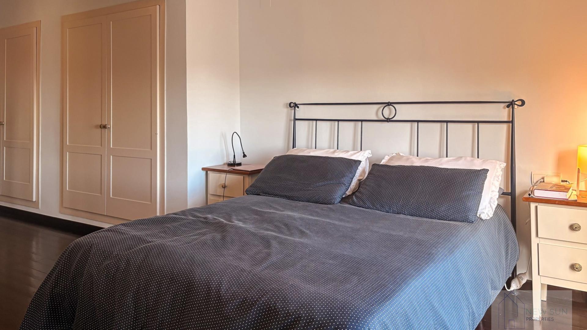 For sale of villa in Santa Pola