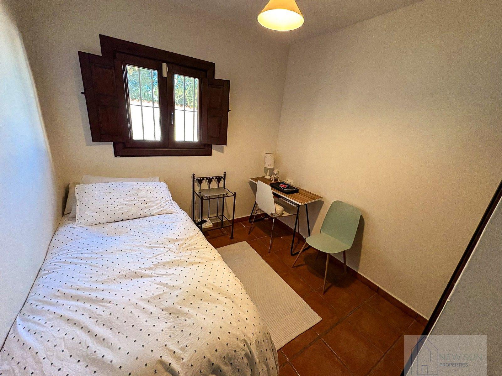 For sale of villa in Santa Pola