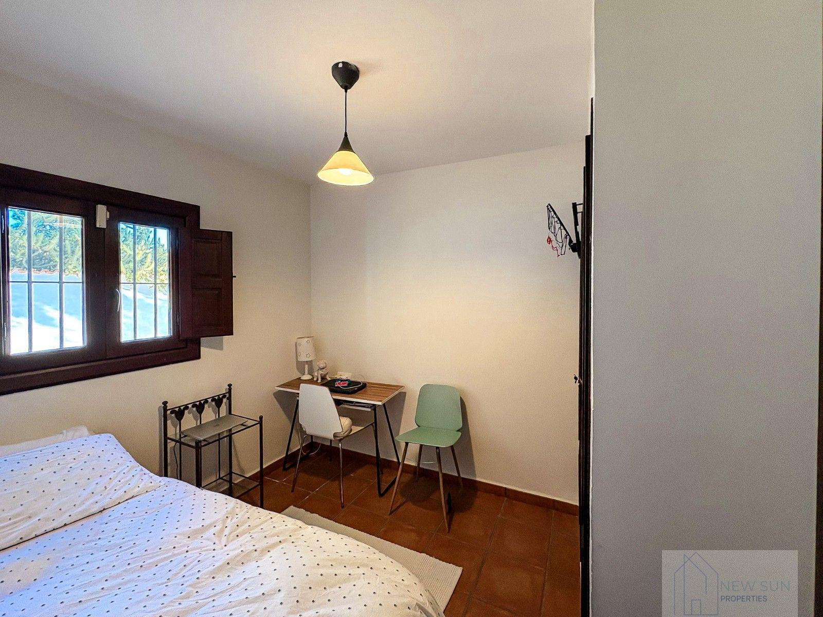 For sale of villa in Santa Pola