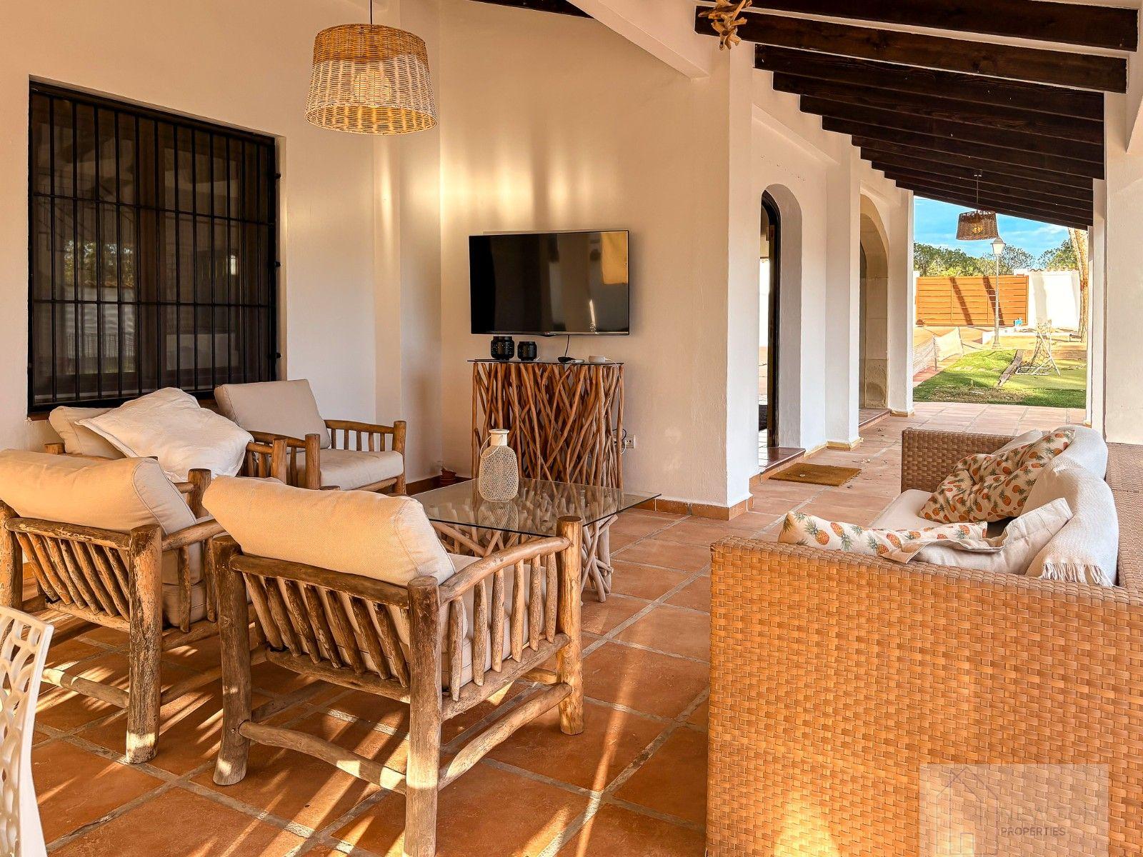 For sale of villa in Santa Pola