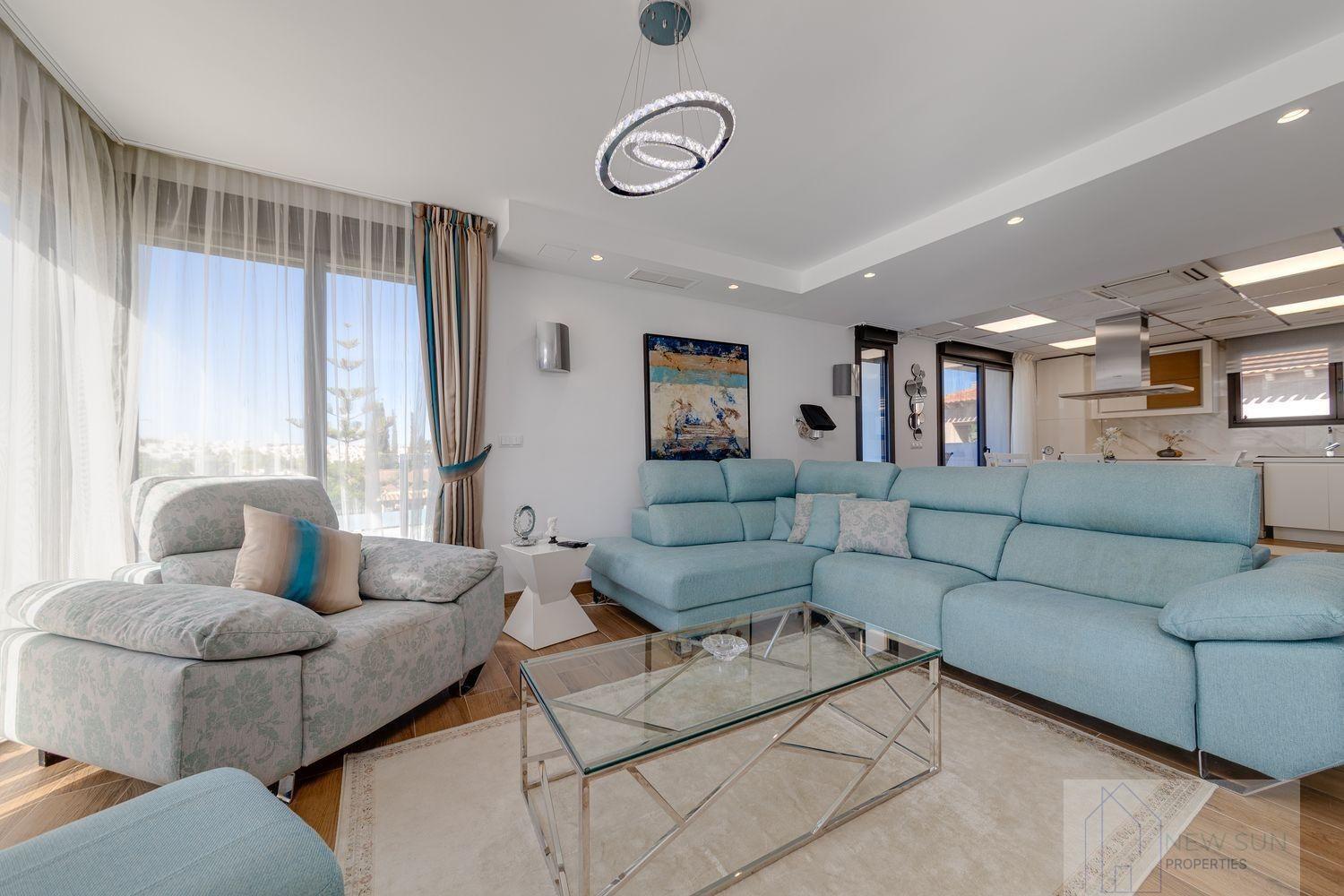 For sale of villa in Torrevieja