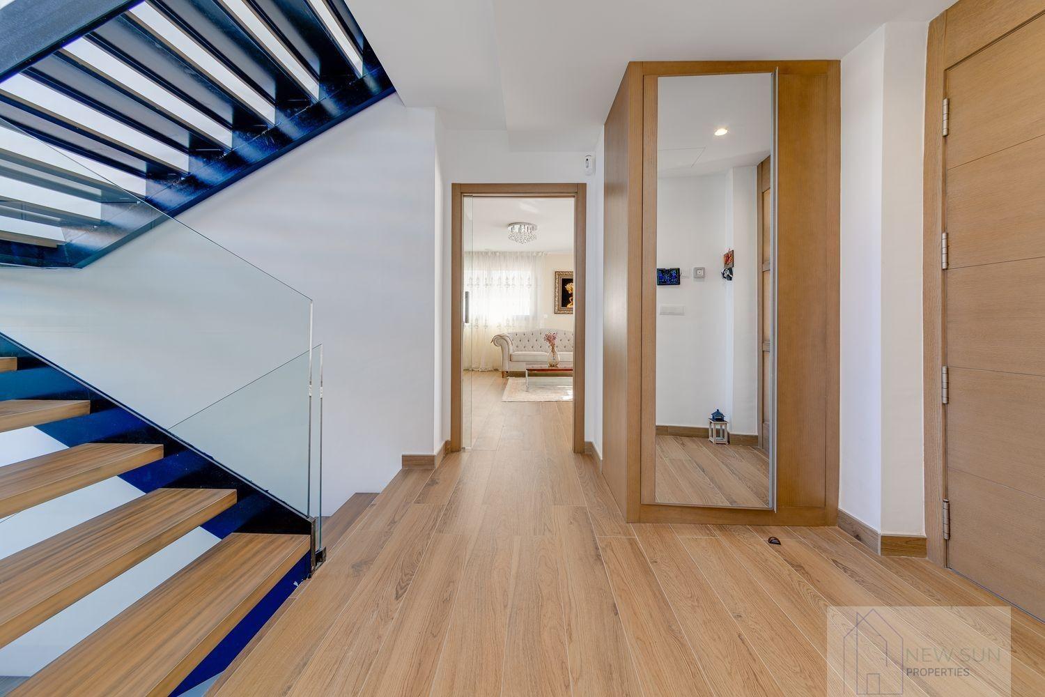 For sale of villa in Torrevieja