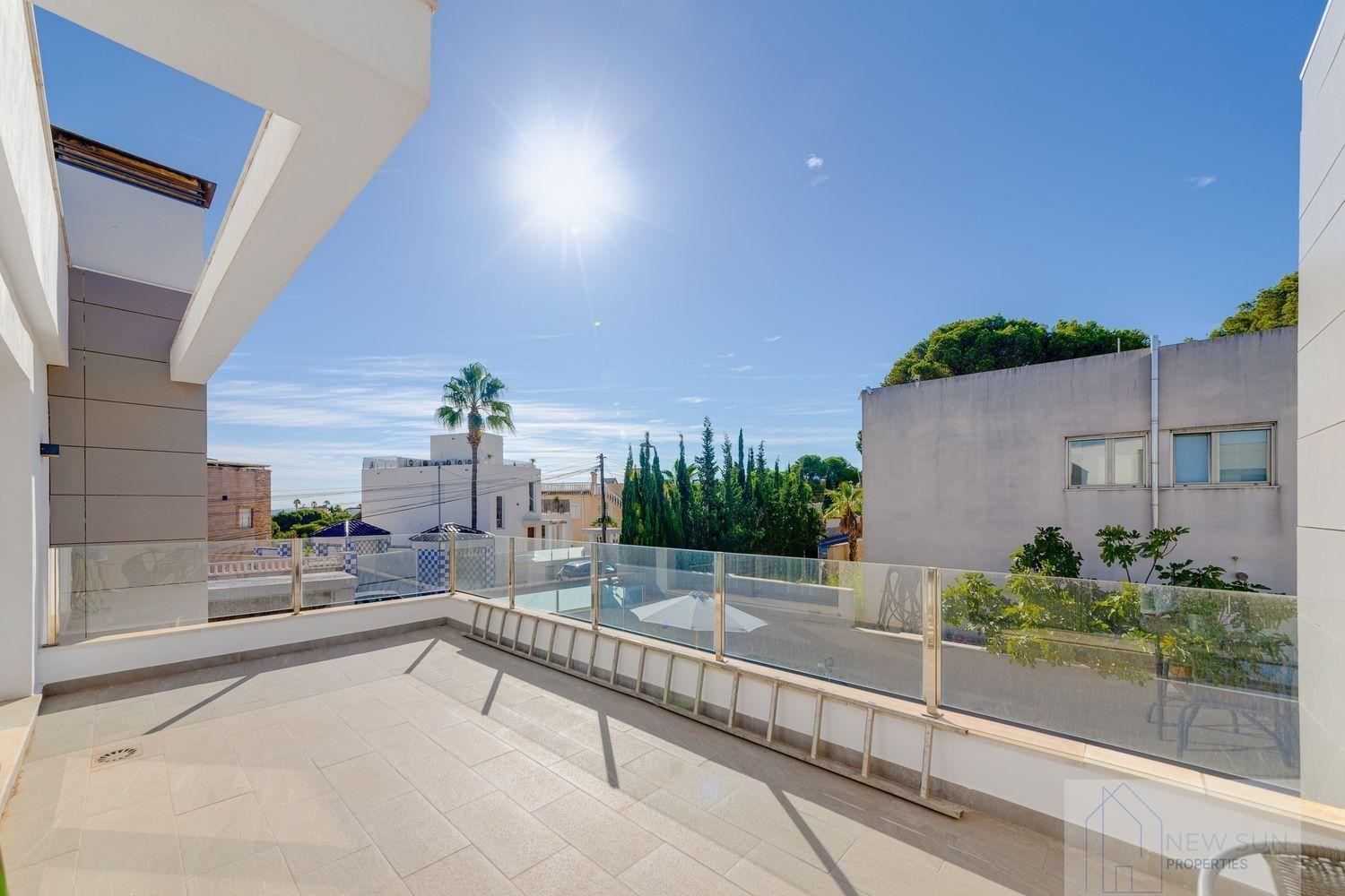 For sale of villa in Torrevieja