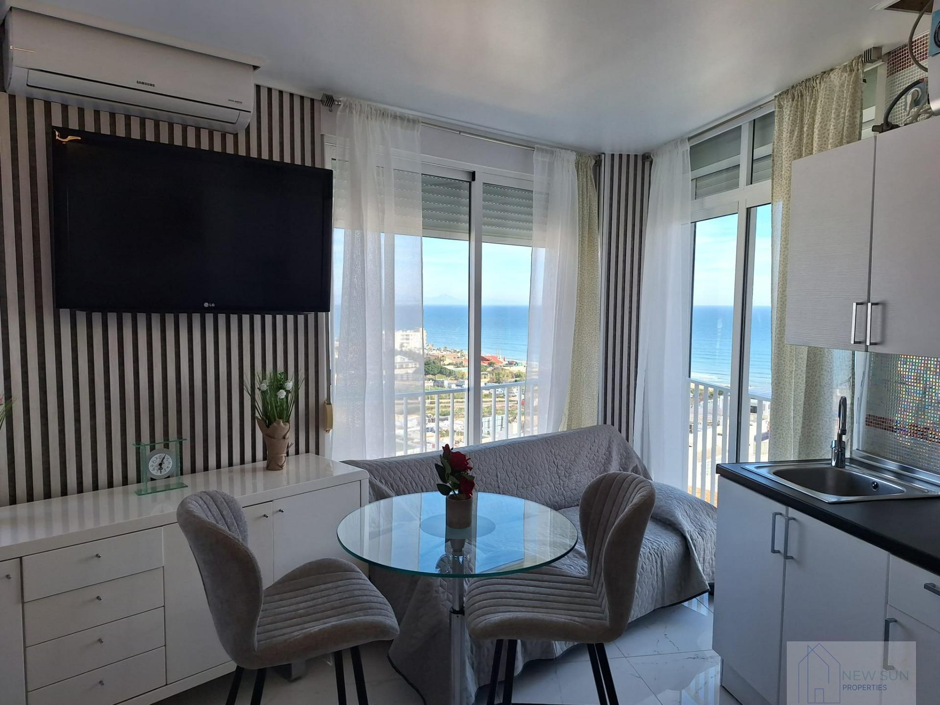 For sale of study in Torrevieja