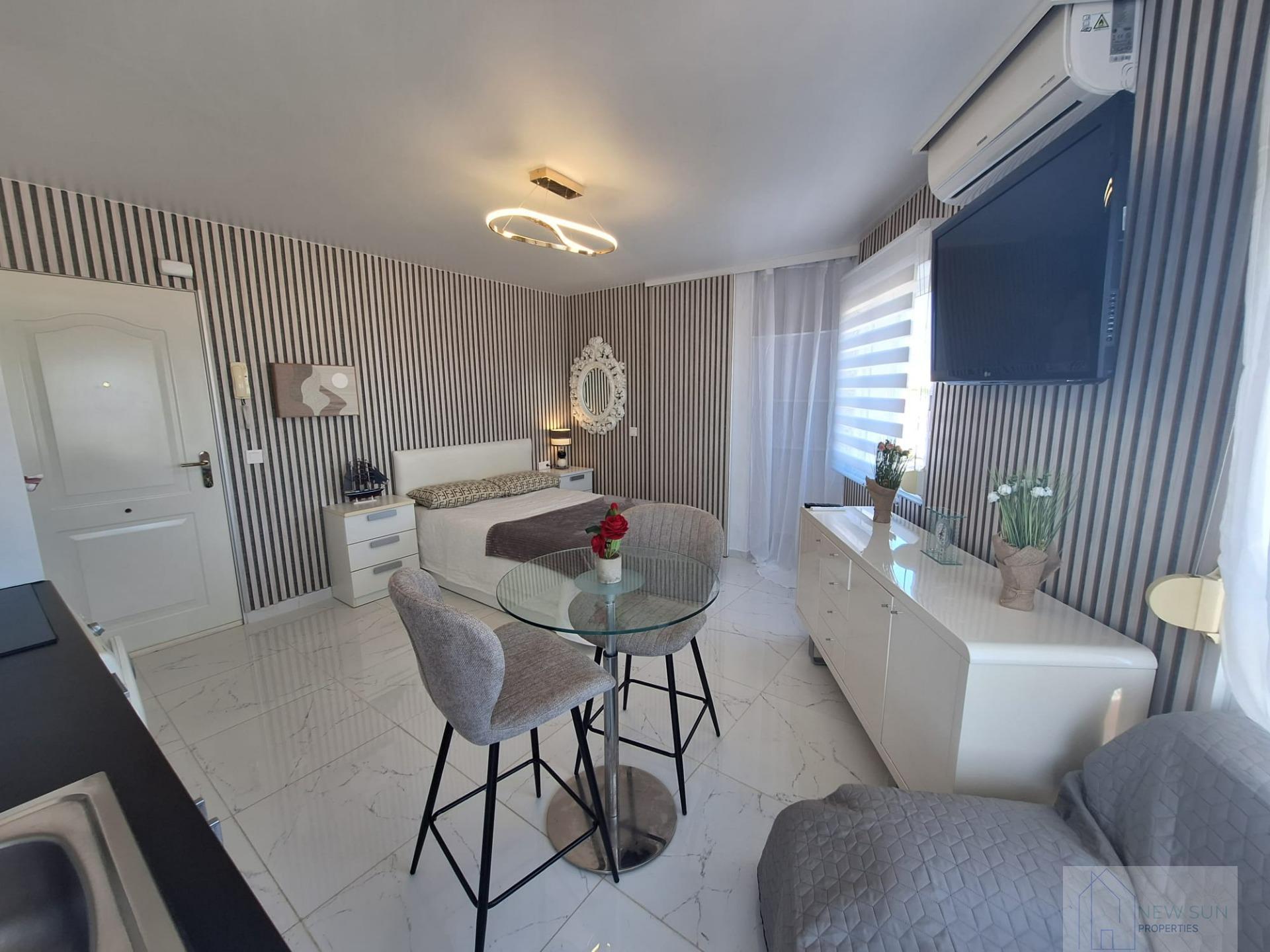 For sale of study in Torrevieja