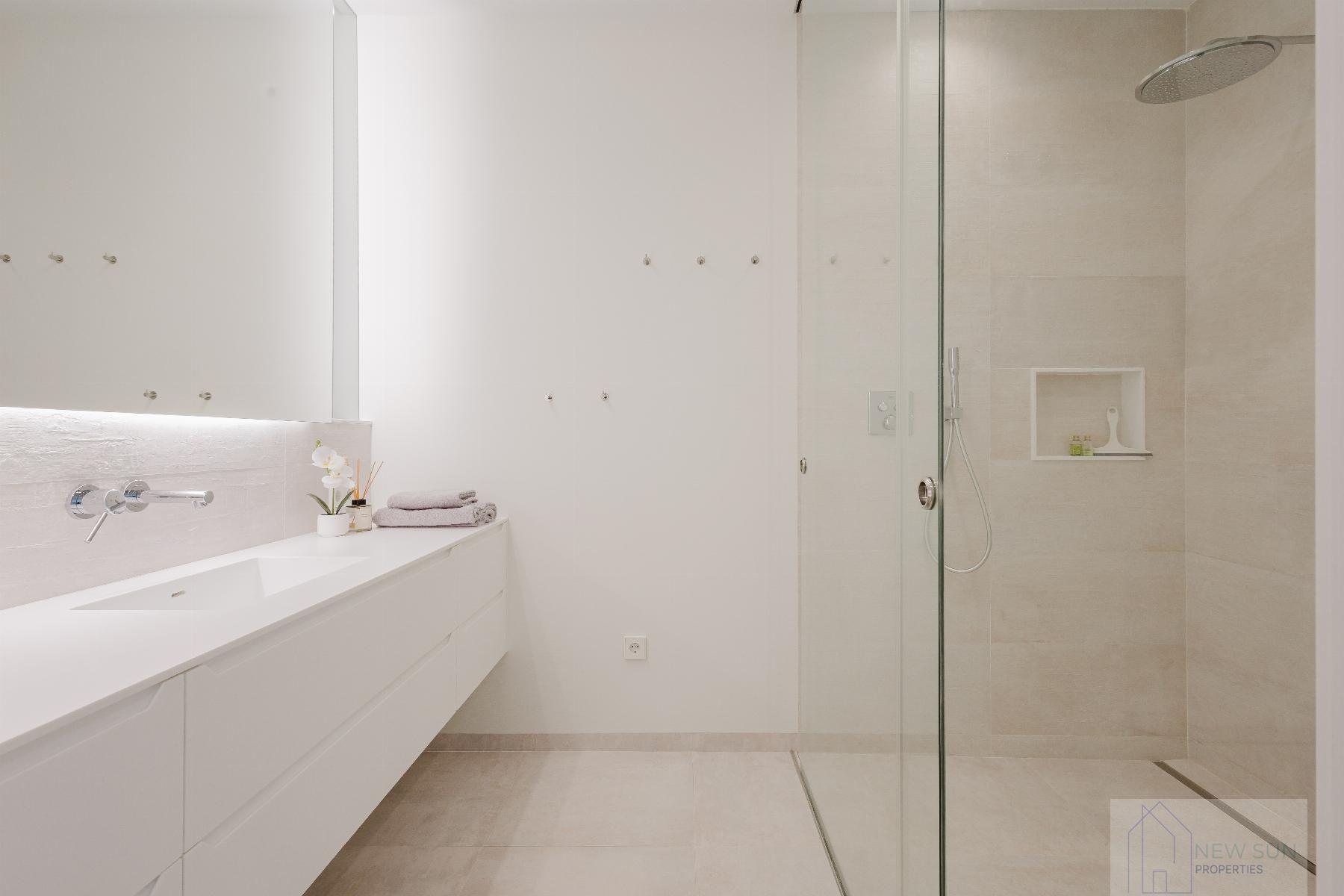 For sale of villa in Orihuela