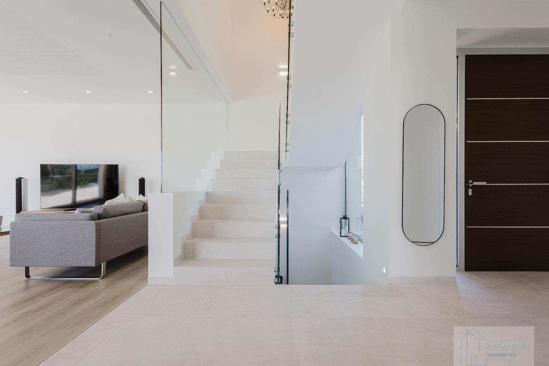 For sale of villa in Orihuela