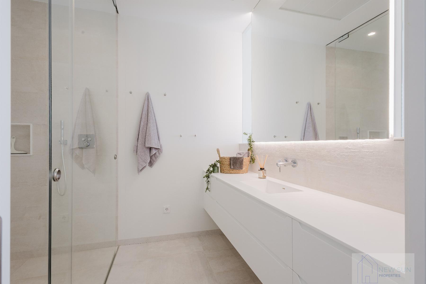 For sale of villa in Orihuela