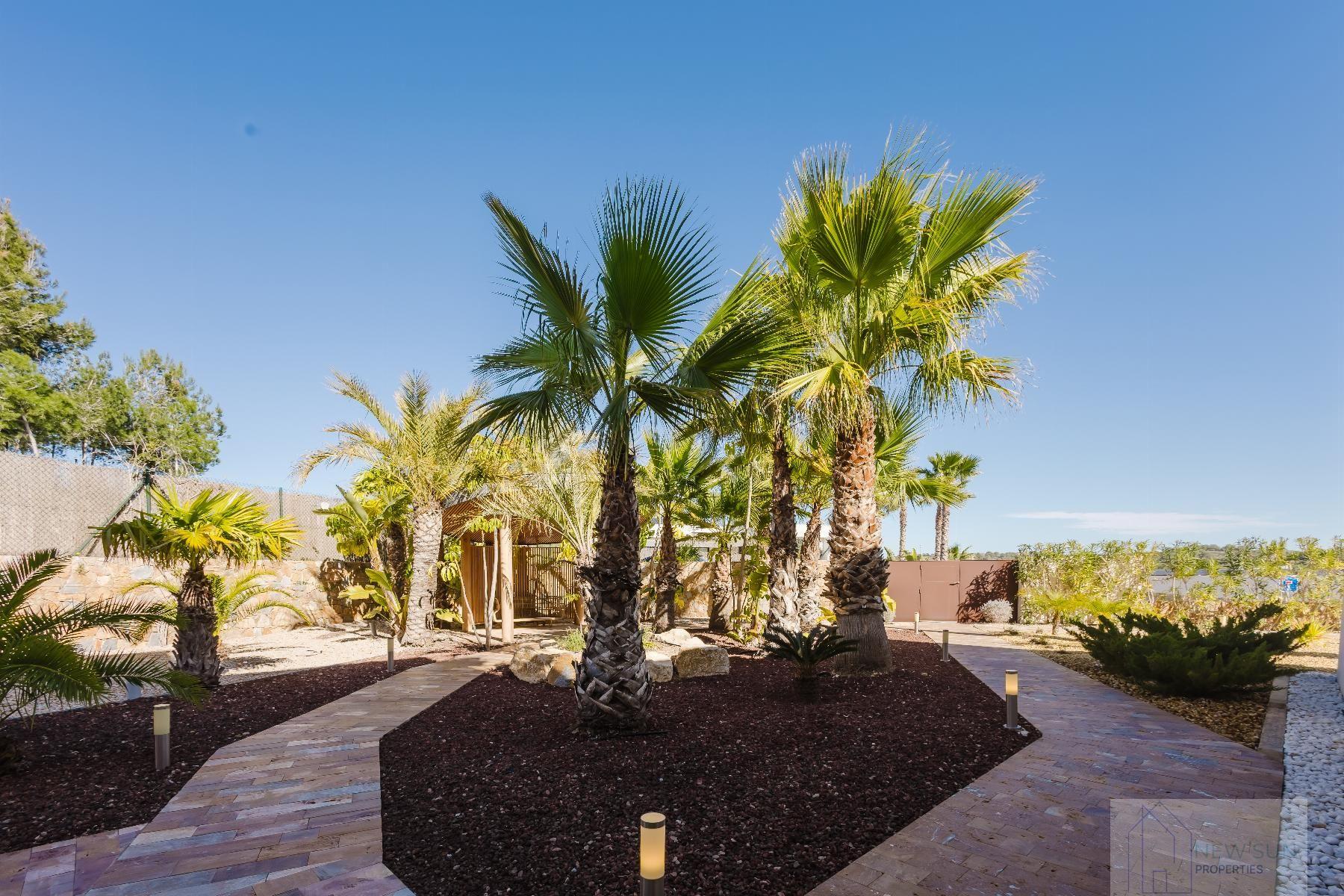 For sale of villa in Orihuela