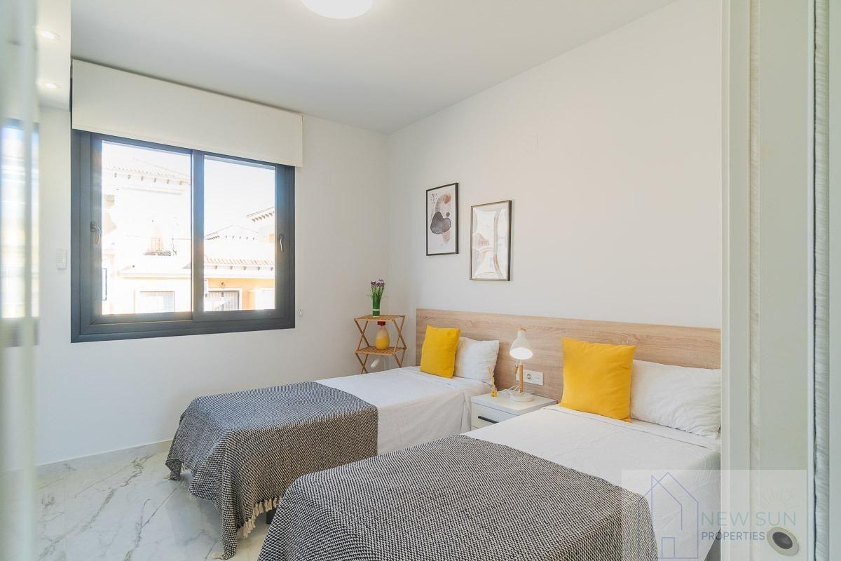 For sale of apartment in Orihuela Costa