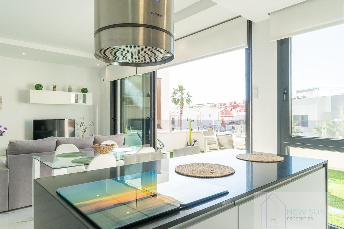 For sale of apartment in Orihuela Costa