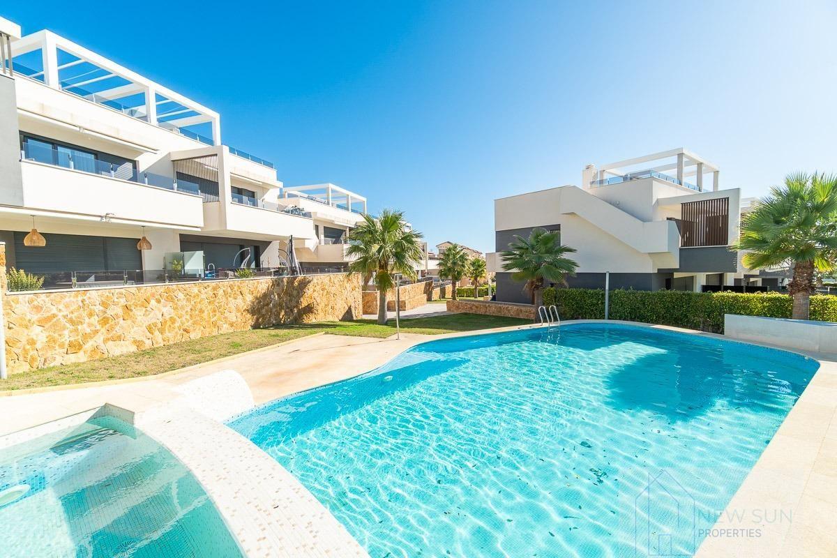 For sale of apartment in Orihuela Costa