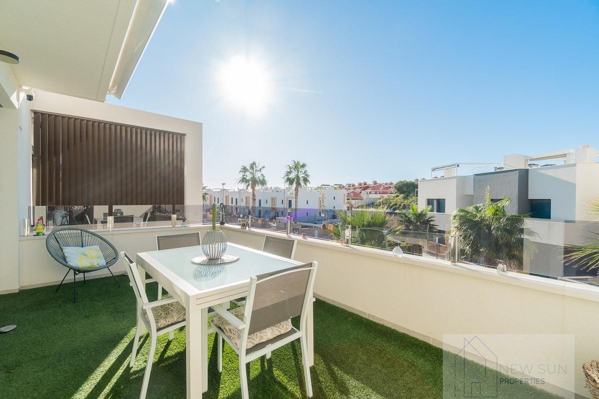 For sale of apartment in Orihuela Costa