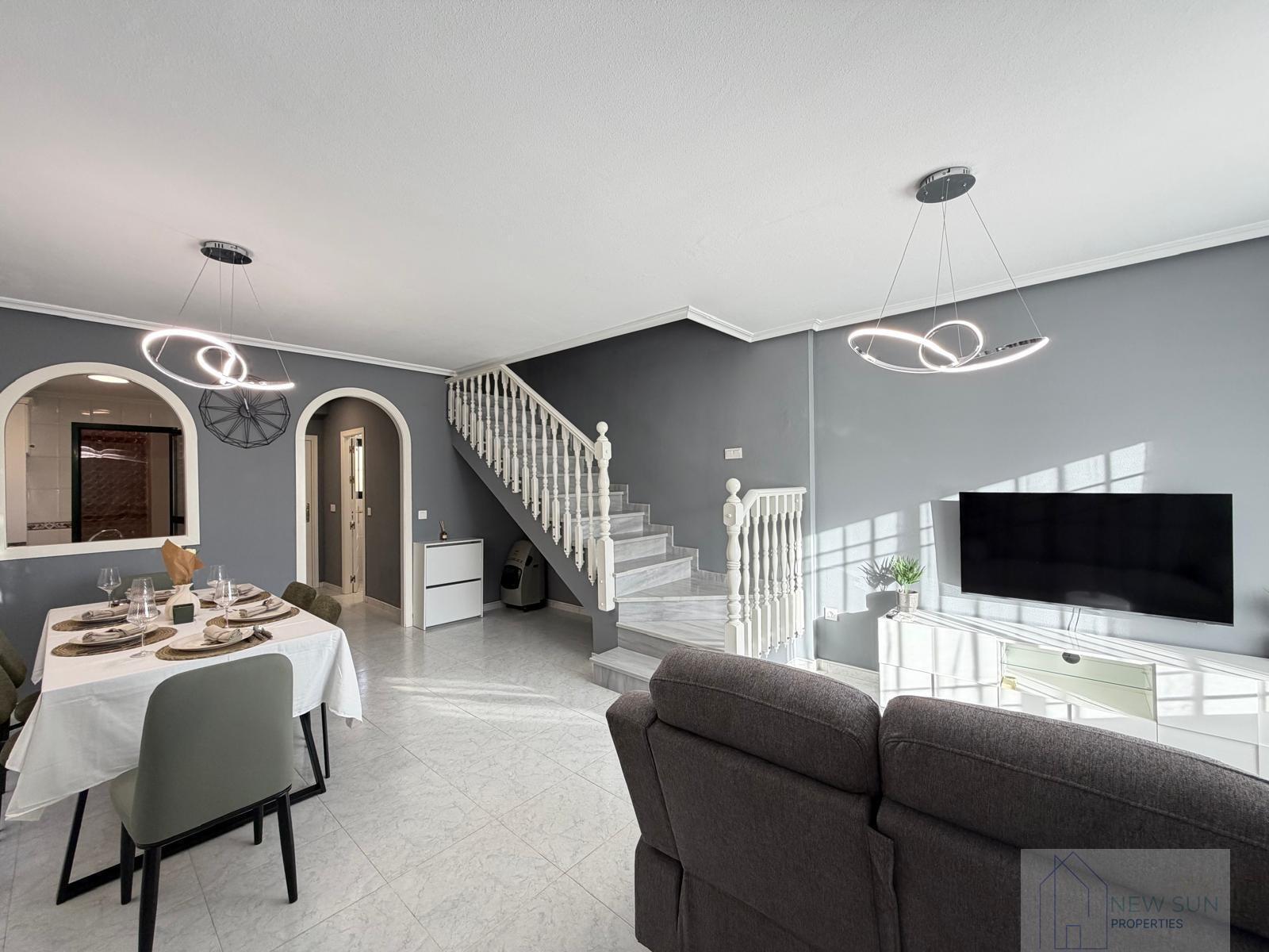 For sale of house in Orihuela Costa