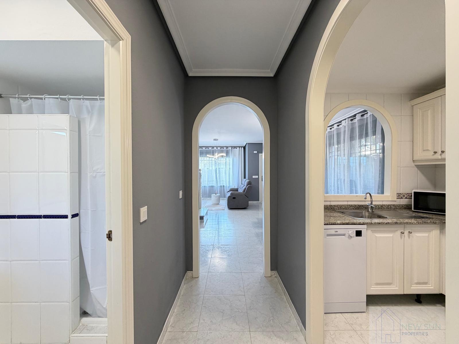 For sale of house in Orihuela Costa