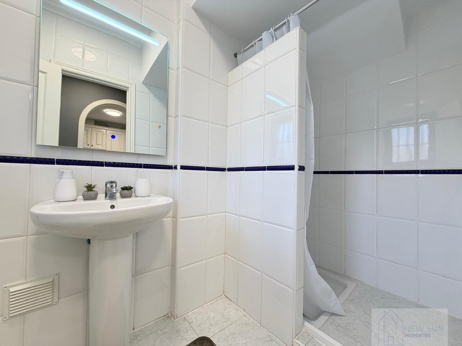 For sale of house in Orihuela Costa