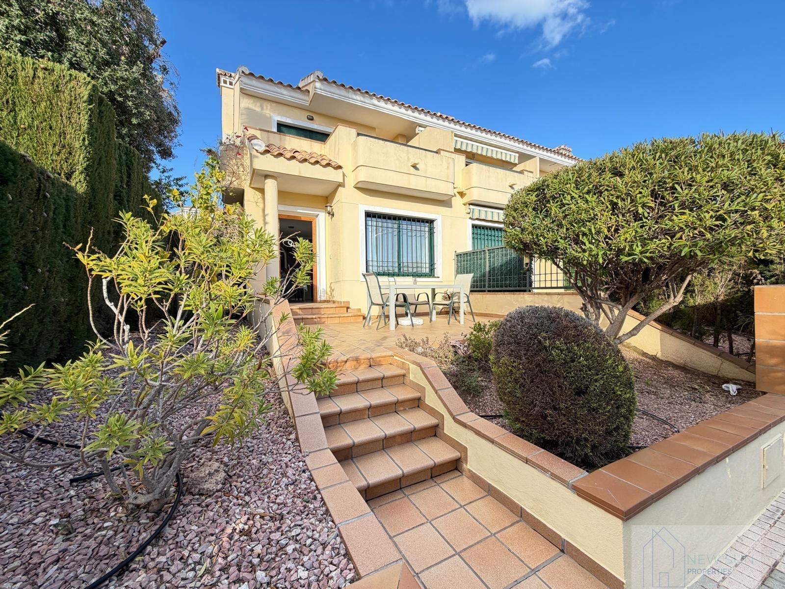 For sale of house in Orihuela Costa