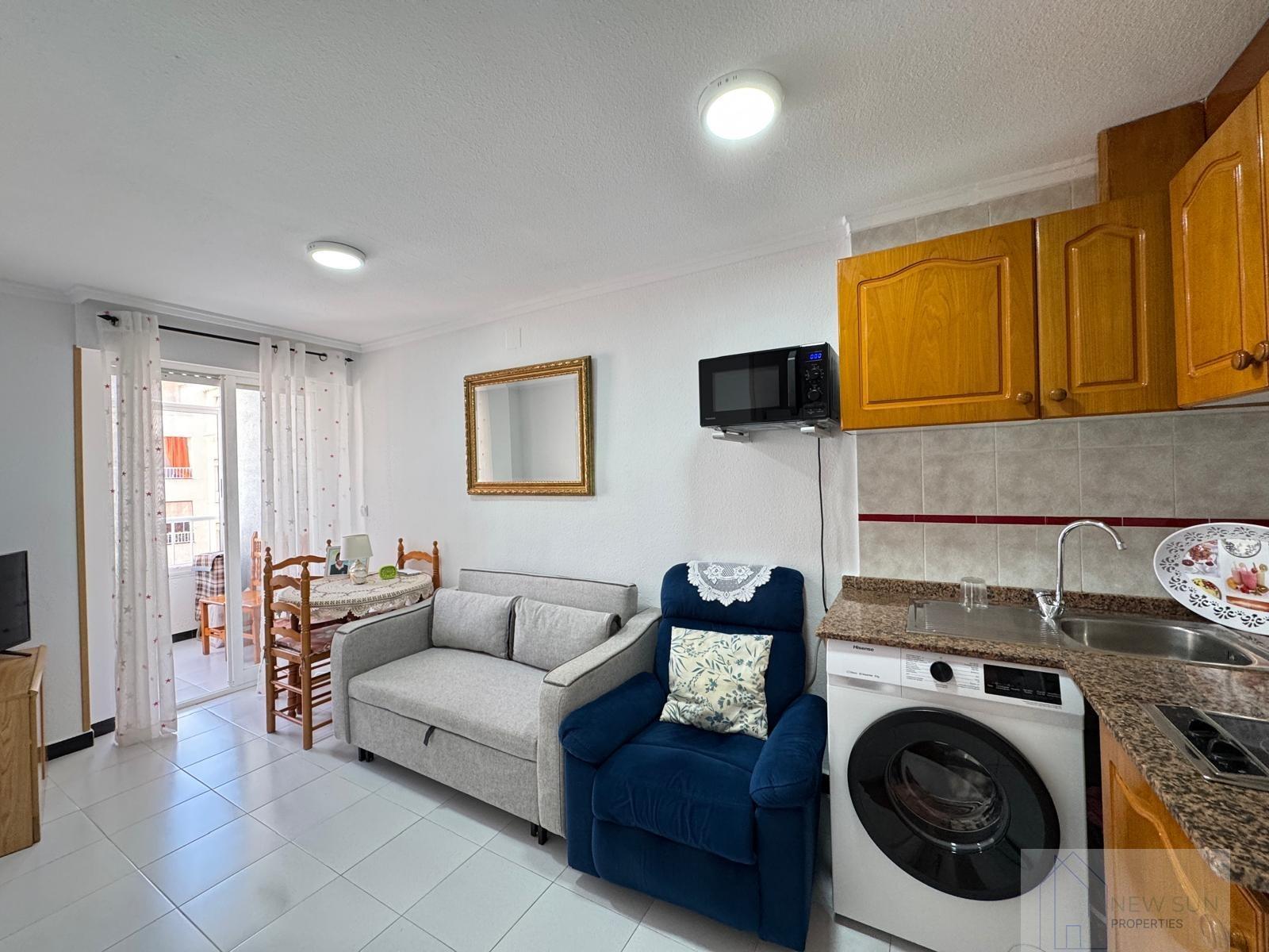 For sale of study in Torrevieja