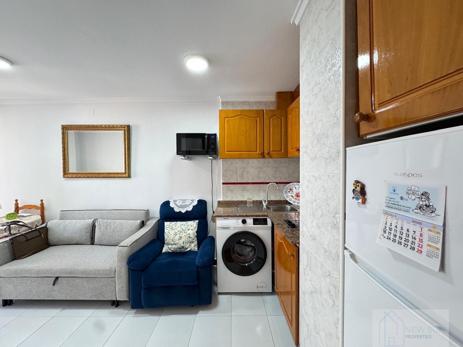 For sale of study in Torrevieja