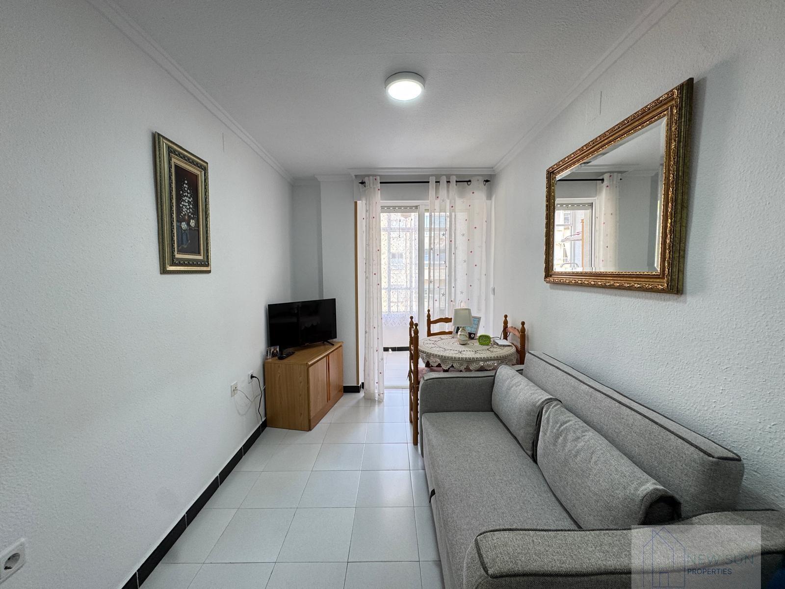 For sale of study in Torrevieja