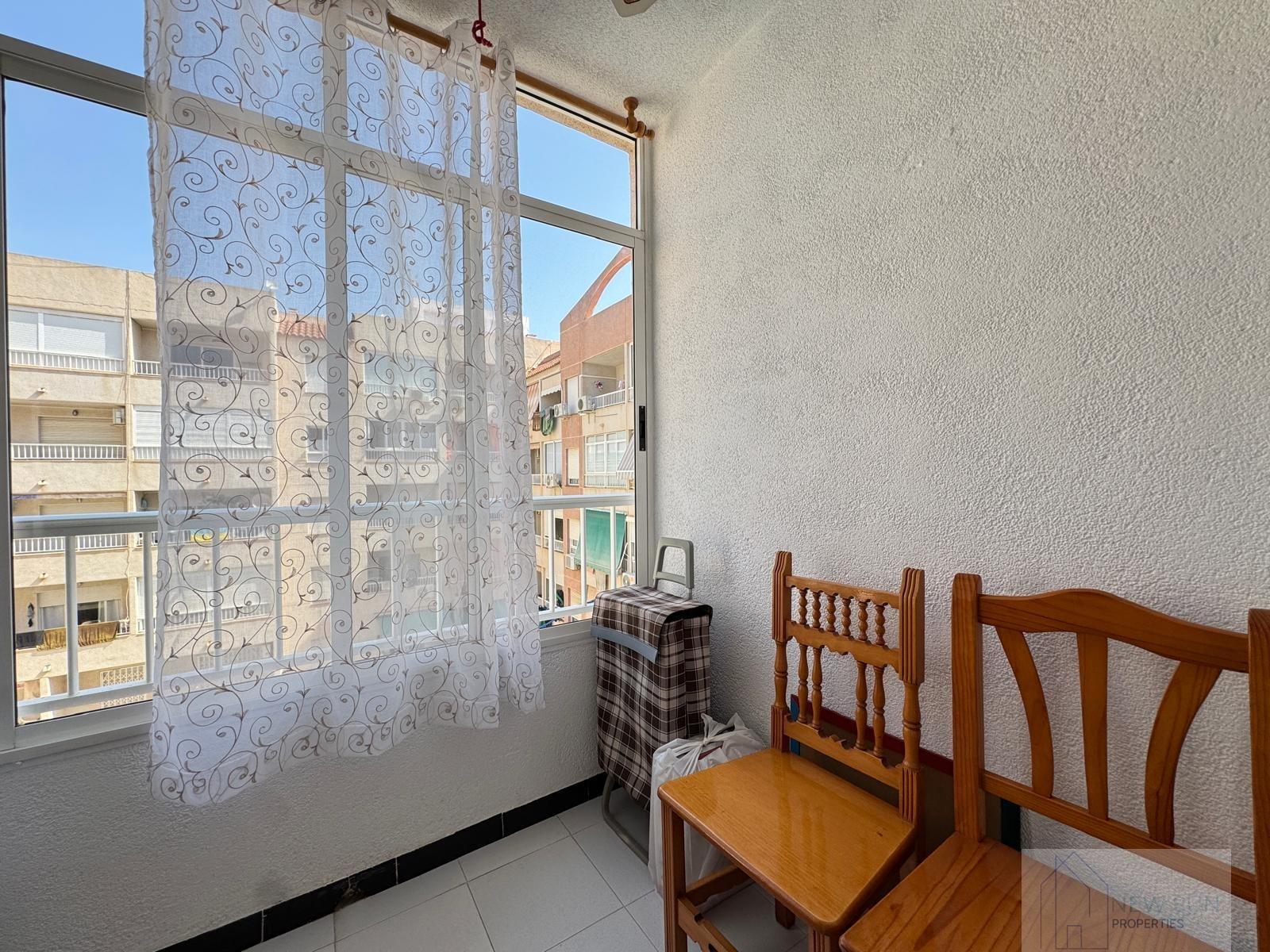 For sale of study in Torrevieja