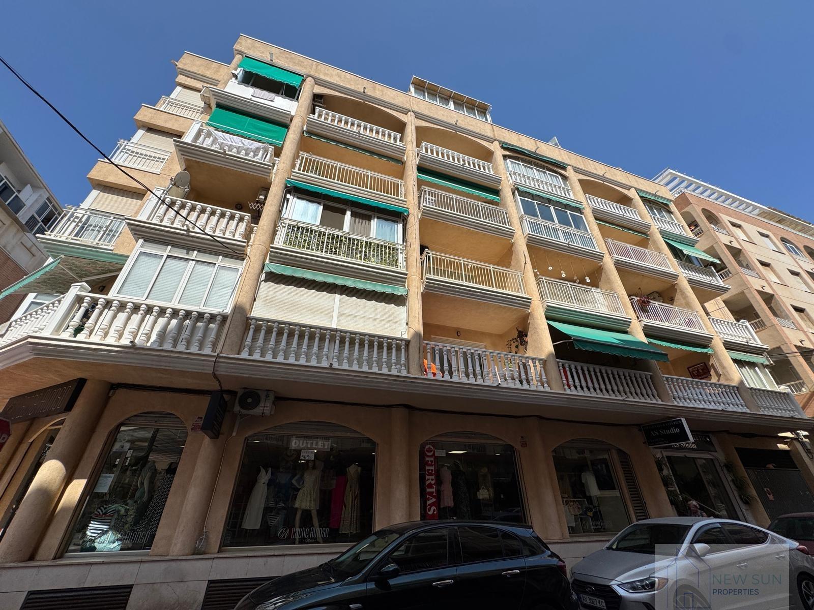 For sale of study in Torrevieja