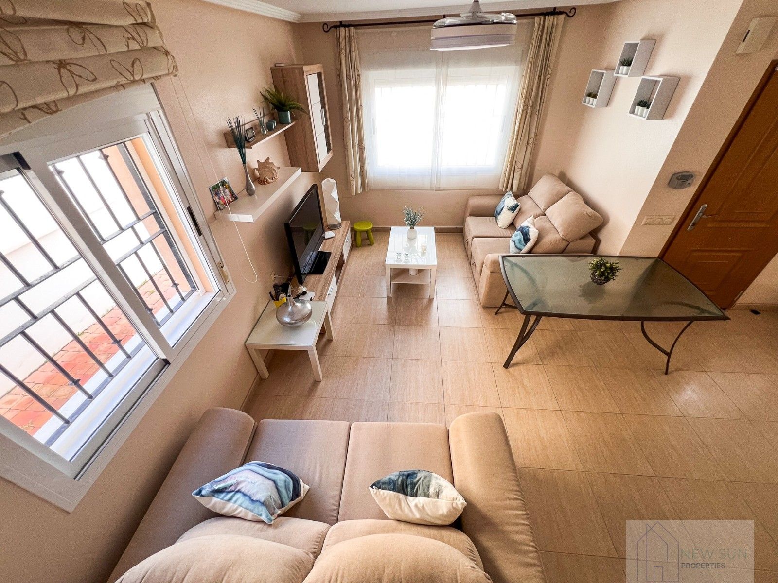 For sale of house in Pilar de la Horadada