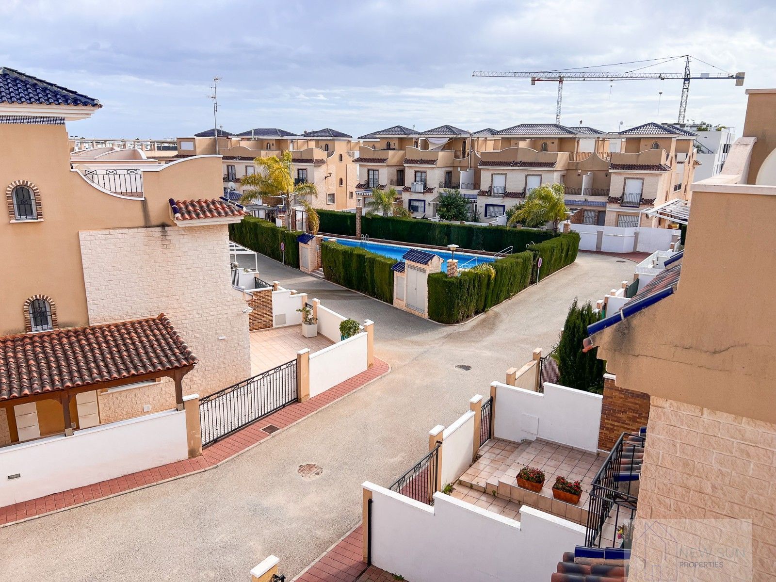 For sale of house in Pilar de la Horadada