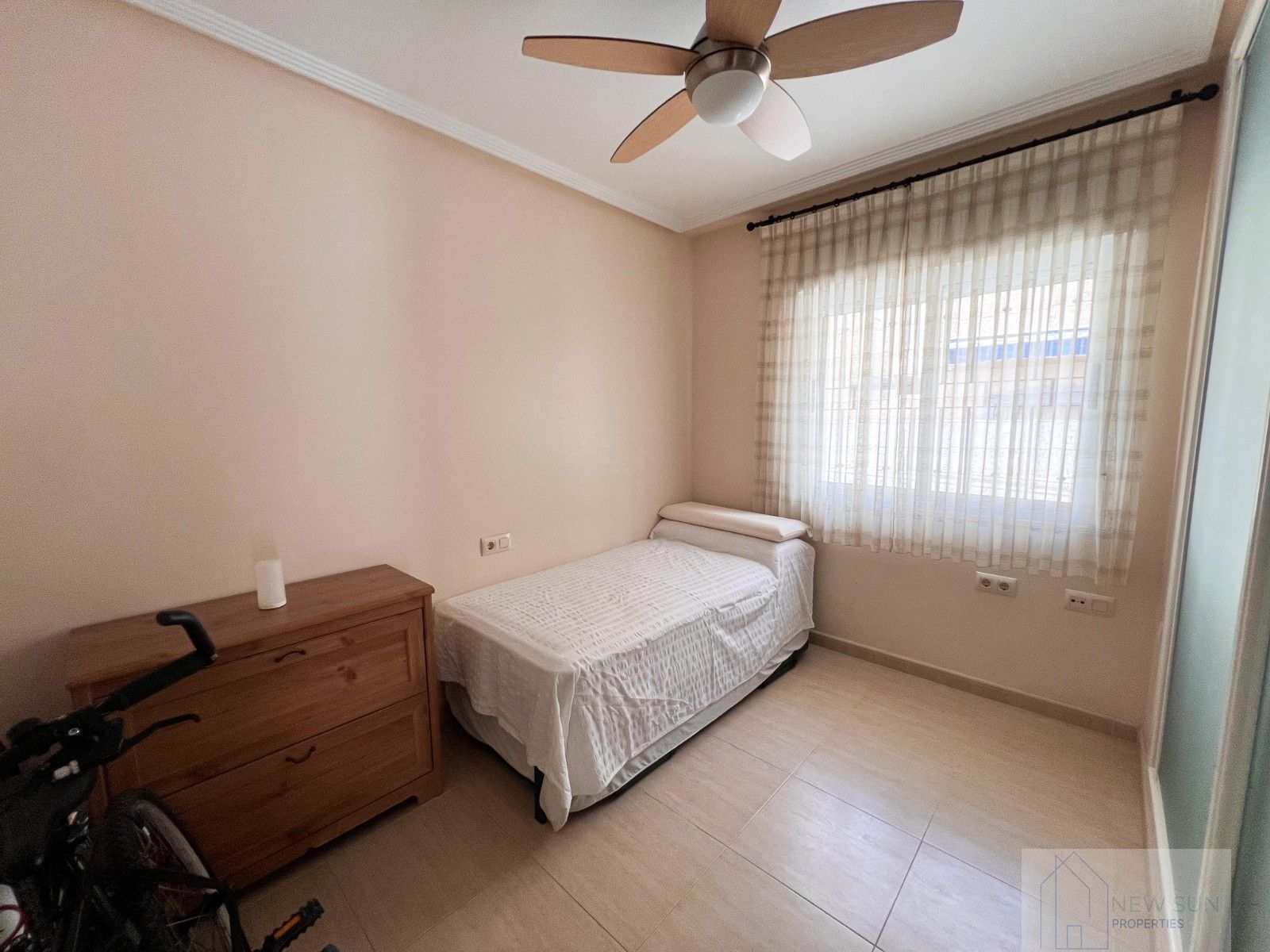 For sale of house in Pilar de la Horadada